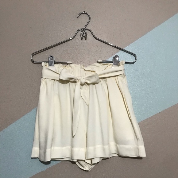 BCBGeneration Pants - BCBGeneration Ivory White High Waisted Shorts XS